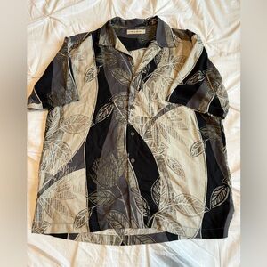 Tommy Bahama Black & Cream Leaf-Pattern Silk Button Shirt